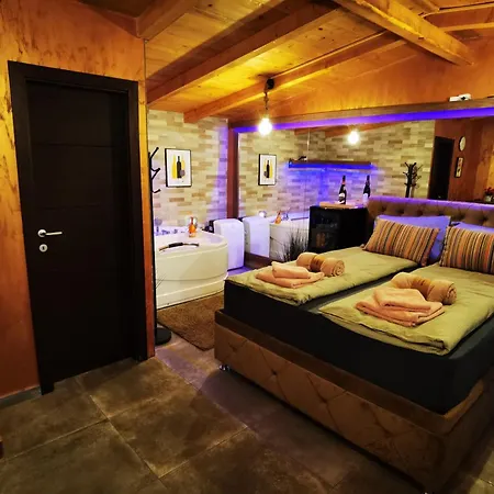 Odmaraliste Kod Mice 3 شقة *