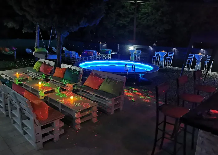 Appartement Odmaraliste Kod Mice 3 *